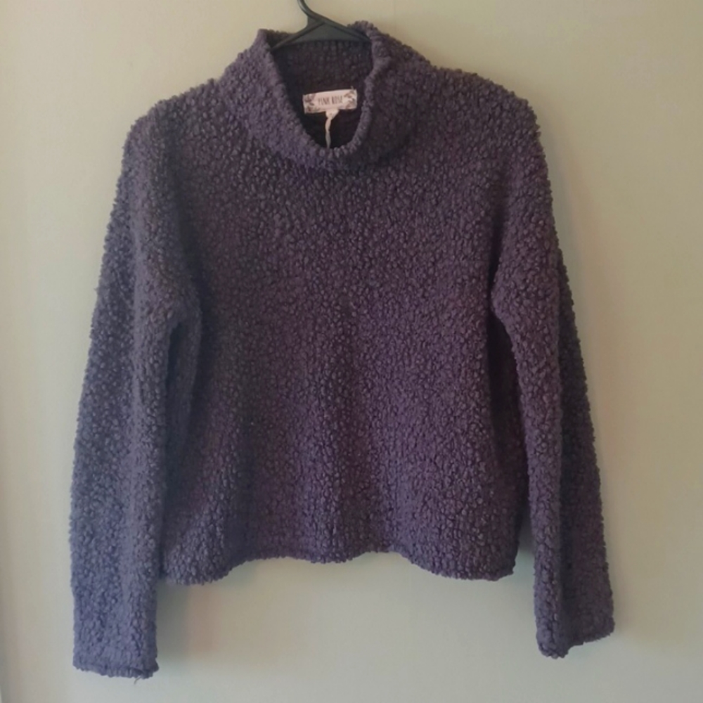 Pink Rose gray sweater, size medium